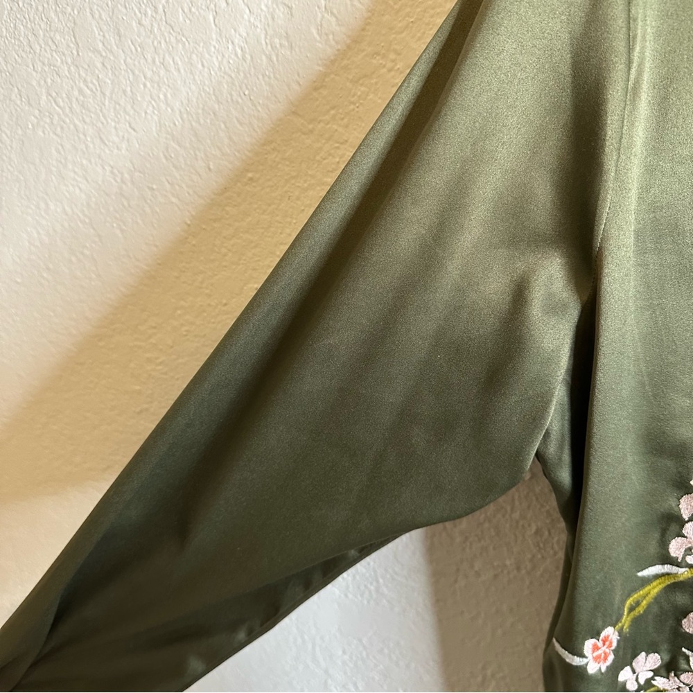 Vero Moda‎ Button Down Top Green Floral Embroidery M - Picture 3 of 7